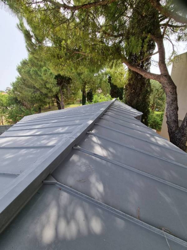 Couverture toiture en zinc à Montpellier (Hérault)